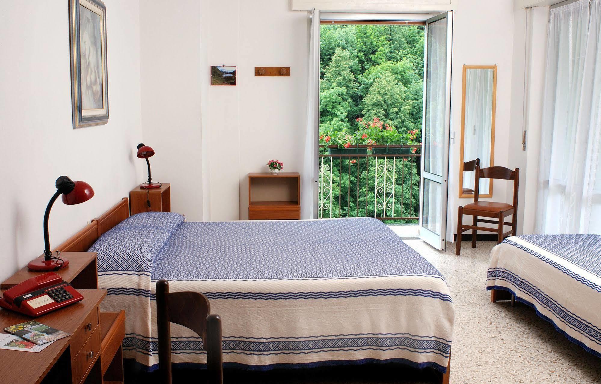 Albergo Ristorante Regina 보그난코 외부 사진